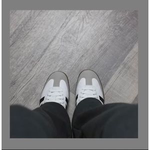 ADIDAS SAMBA CLASSIC SHOES Mens size5/ Women’s size 6.5